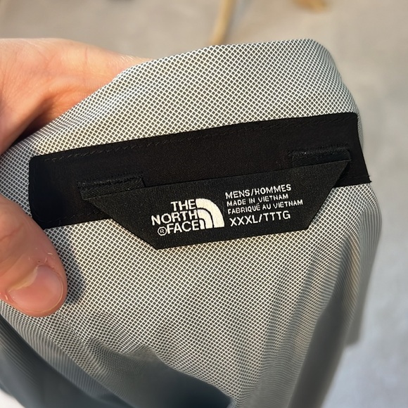 Deloitte North Face raincoat - Picture 4 of 9